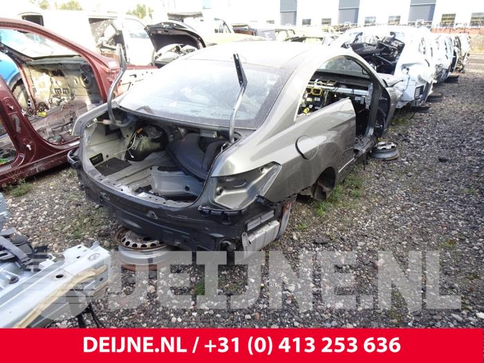 Plons etnisch Shuraba Mercedes E-Klasse Carrosserie Hoek rechts-achter - Onderdelen - Deijne.nl |  Specialist in gebruikte auto-onderdelen