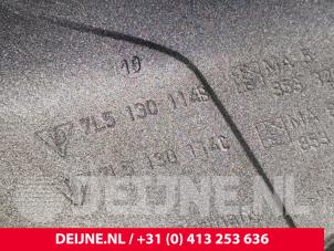 Porsche Cayenne Abdeckblech Motor O138889 foto 3