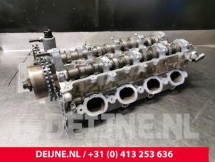 Gebruikte Cilinderkop Porsche Cayenne (9PA) 4.5 S V8 32V Prijs € 500,00 Margeregeling aangeboden door van Deijne Onderdelen Uden B.V.