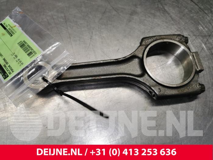 Porsche Cayenne Pleuelstange O138945