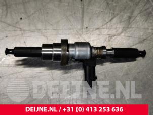 Nissan NV200 Adblue Injector O138951 photo 2