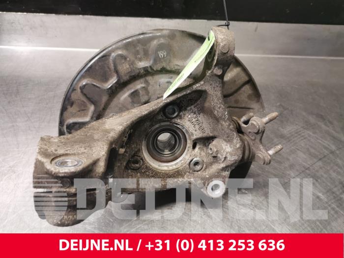Volkswagen Golf Knuckle, front right O138984