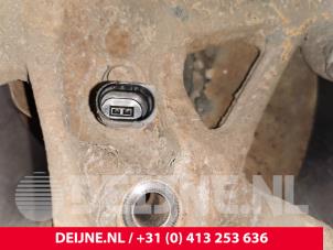 Volkswagen Golf Knuckle, rear right O138993 photo 3