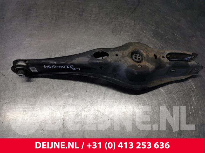 Volkswagen Golf Rear spring retainer, right O139001