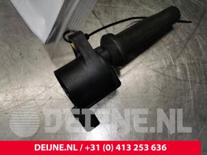 Volvo S40 Ignition coil O139011 photo 3