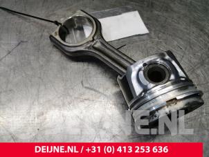 Volvo V40 Pleuelstange O139017 foto 2