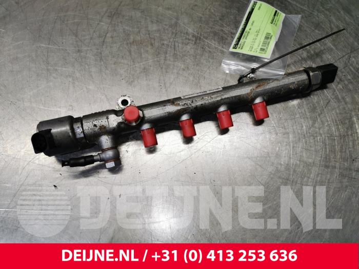 Mercedes Sprinter Einspritzdüse (Einspritzer) O139083