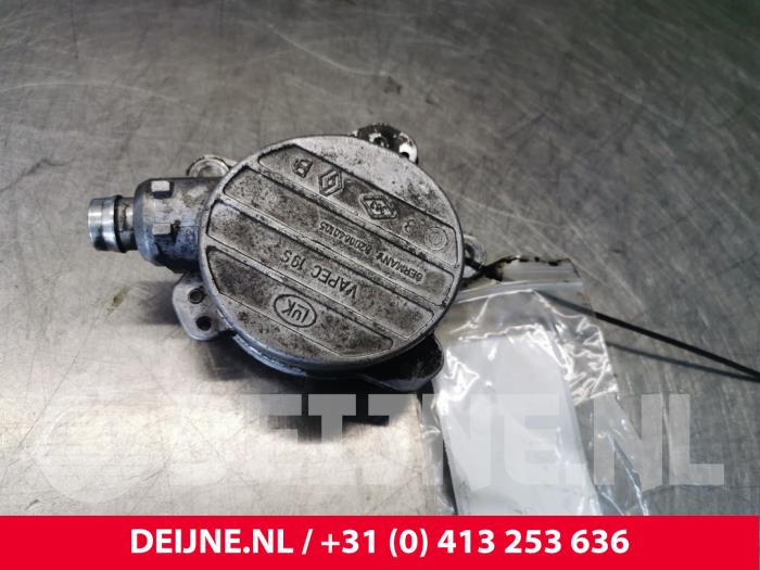 Vacuumpomp (Diesel) van een Renault Master III (ED/HD/UD) 2.5 dCi 16V 100 2009