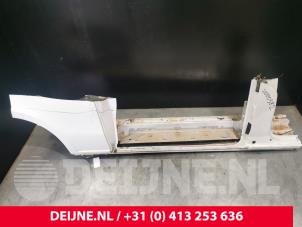 Mercedes Vito Zijkant Carrosserie rechts O139656 foto 2