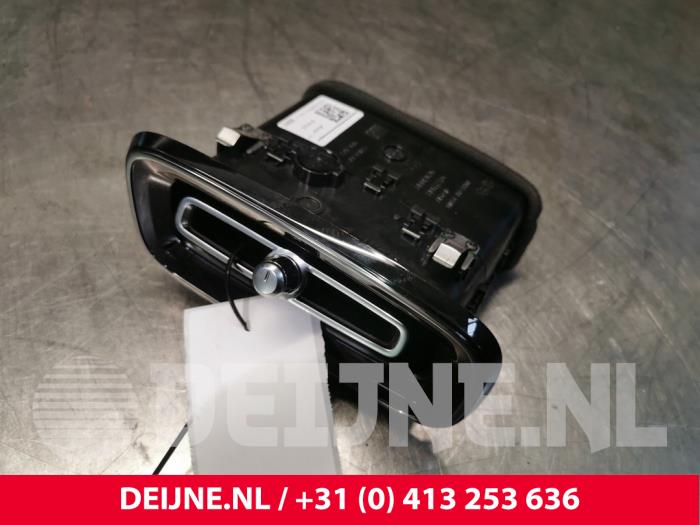 Volvo XC40 Luchtrooster Dashboard O139677