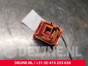 Volvo V60 Switch O139819 photo 2