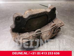 Volkswagen Caddy Remklauw (Tang) rechts-voor O139820 foto 2
