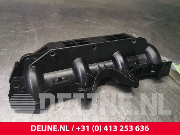 Gebruikte Inlaatspruitstuk Renault Master II (FD/HD) 2.2 dCi 16V Prijs € 42,35 Inclusief btw aangeboden door van Deijne Onderdelen Uden B.V.