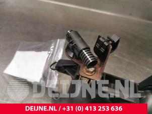 Renault Master Ansaugbrugge O139878 foto 3