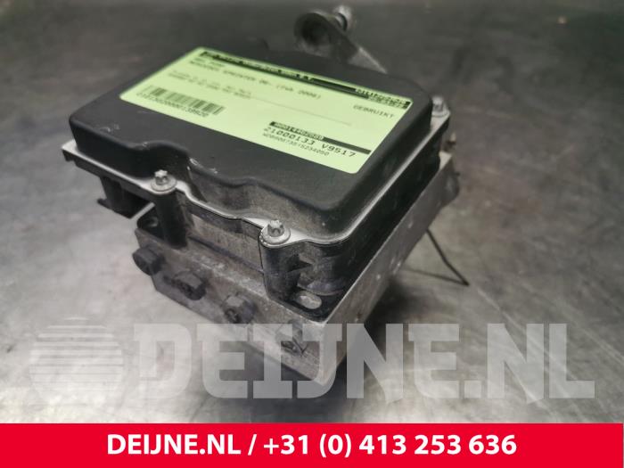 Mercedes Sprinter ABS Pomp O139920