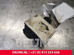 Mercedes C-Klasse Vorglührelais O139983 foto 2