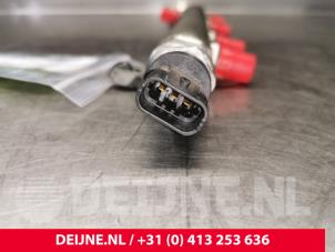 Iveco New Daily Einspritzdüse (Einspritzer) O140058 foto 3
