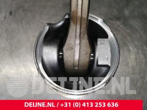 Iveco New Daily Zuiger O140059 foto 4