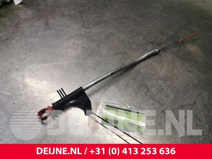 Peugeot Partner Oil dipstick O140147