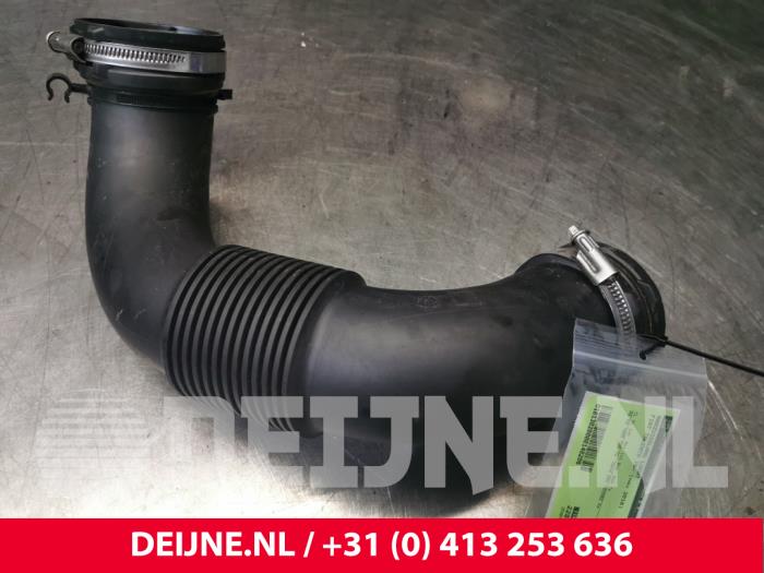 Fiat Talento Ansaugschlauch Luft O140206