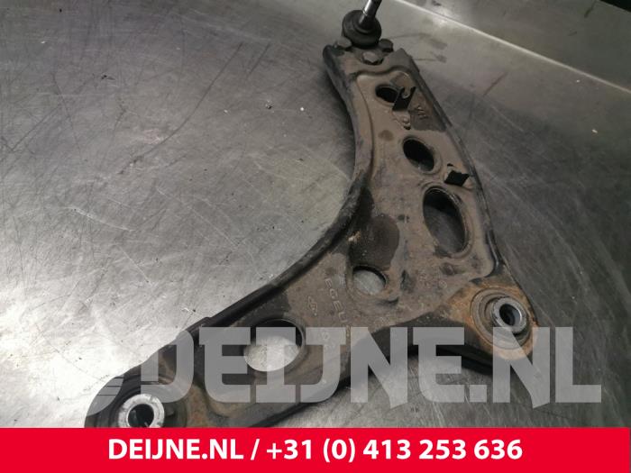 Fiat Talento Querlenker unten links vorne O140258