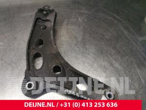 Fiat Talento Front lower wishbone, left O140258 photo 2
