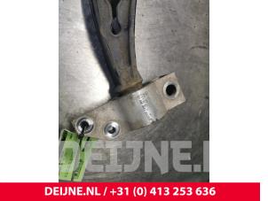 Volkswagen Caddy Front lower wishbone, left O140261 photo 3
