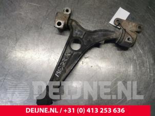 Citroen Jumpy Querlenker unten rechts vorne O140356 foto 2