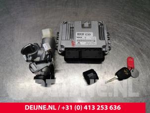 Hyundai H300 Ignition lock + key O140375 photo 2