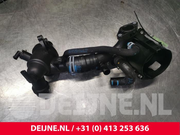 Gebruikte Thermostaathuis Mercedes B (W246/W242) 2.2 B-220 CDI BlueEFFICIENCY,d 16V Prijs € 35,00 Margeregeling aangeboden door van Deijne Onderdelen Uden B.V.