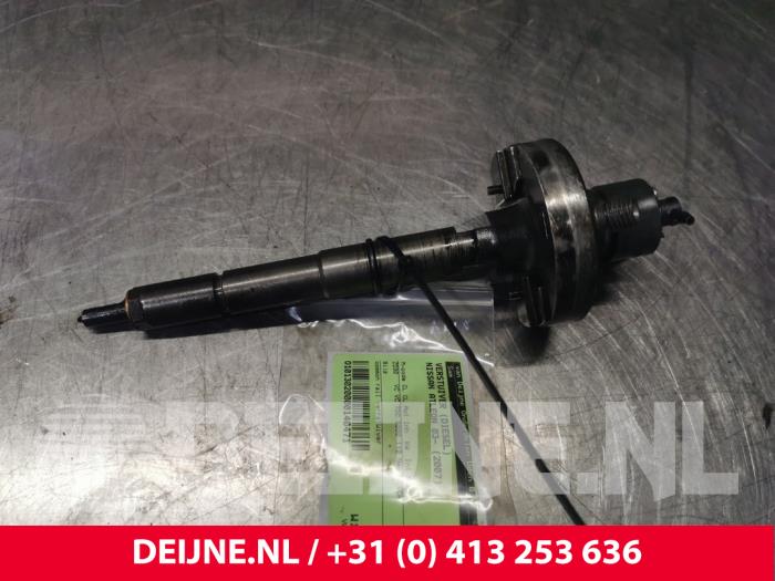 Nissan Atleon Injector (diesel) O140471