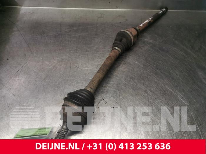 Peugeot 308 Front drive shaft, right O140485