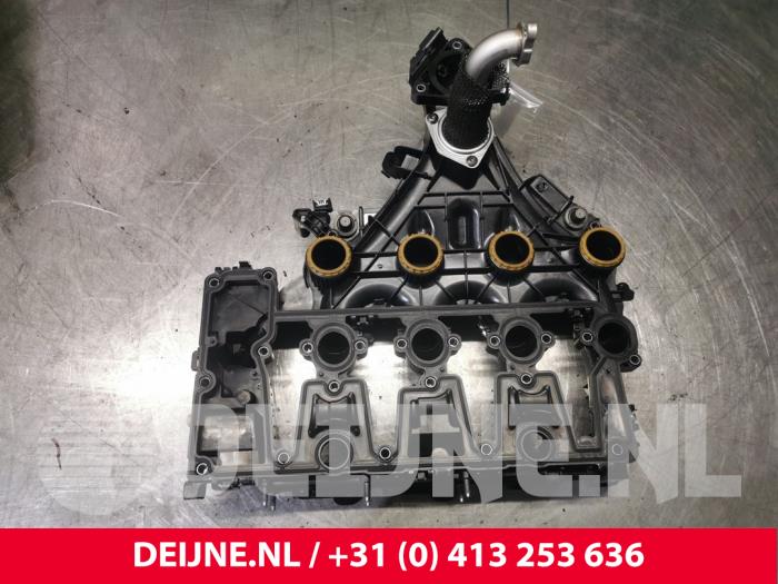 Gebruikte Kleppendeksel Fiat Scudo (270) 2.0 D Multijet Prijs € 90,75 Inclusief btw aangeboden door van Deijne Onderdelen Uden B.V.