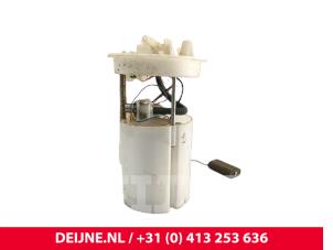 Volvo V40 Electric fuel pump O140523 photo 2
