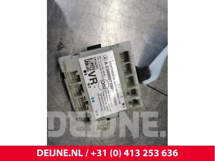 Mercedes E-Klasse Centrale Deurvergrendelings Module O140778
