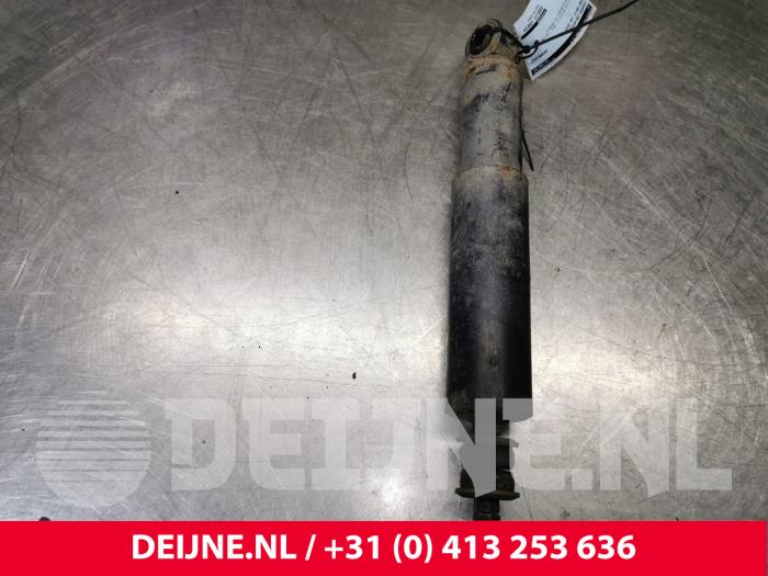 Hyundai H300 Stoßdämpfer links hinten O140876