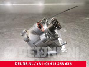 Mitsubishi Canter Vakuumpumpe (Diesel) O140961 foto 2