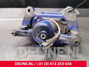 Volkswagen Golf Remklauw (Tang) rechts-voor O140975 foto 2