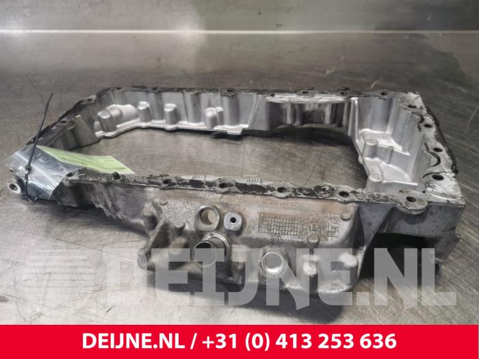 Gebruikte Carterpan Fiat Scudo (270) 2.0 D Multijet Prijs € 90,75 Inclusief btw aangeboden door van Deijne Onderdelen Uden B.V.