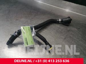 Gebruikte Vulpijp olie Fiat Scudo (270) 2.0 D Multijet Prijs € 30,25 Inclusief btw aangeboden door van Deijne Onderdelen Uden B.V.