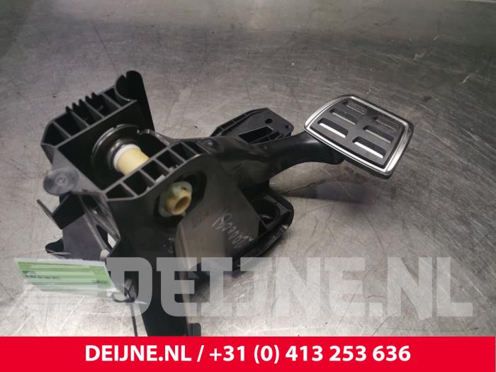 Volkswagen Golf Bremspedal O141221