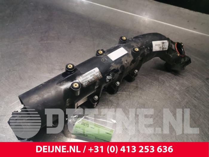 Opel Zafira C Intake manifold O141254