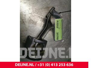 Gebruikte Zuiger Opel Zafira C Prijs € 36,30 Inclusief btw aangeboden door van Deijne Onderdelen Uden B.V.