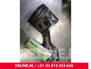 Gebruikte Zuiger Opel Zafira C Prijs € 36,30 Inclusief btw aangeboden door van Deijne Onderdelen Uden B.V.