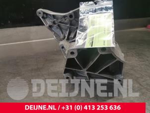 Mercedes Vito Motorlager O141448 foto 3