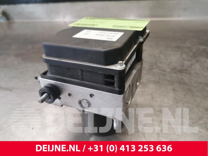 Volkswagen Polo ABS pump O141482