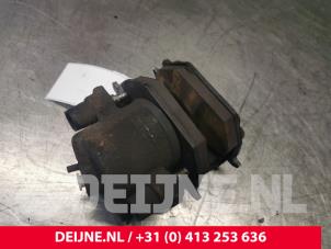 Volkswagen Polo Bremszange links vorne O141484 foto 2