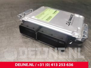 Volvo XC40 Engine management computer O141495 photo 2