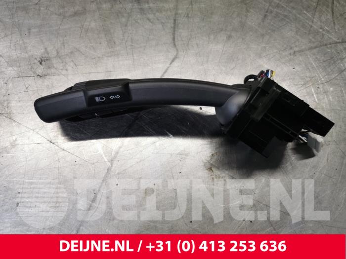 Volvo V40 Indicator switch O141572