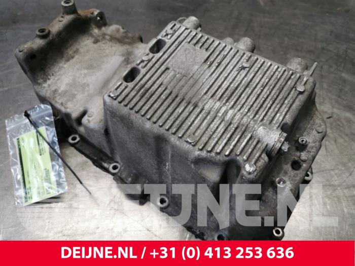 Gebruikte Carterpan Opel Combo 1.6 CDTI 16V Prijs € 121,00 Inclusief btw aangeboden door van Deijne Onderdelen Uden B.V.